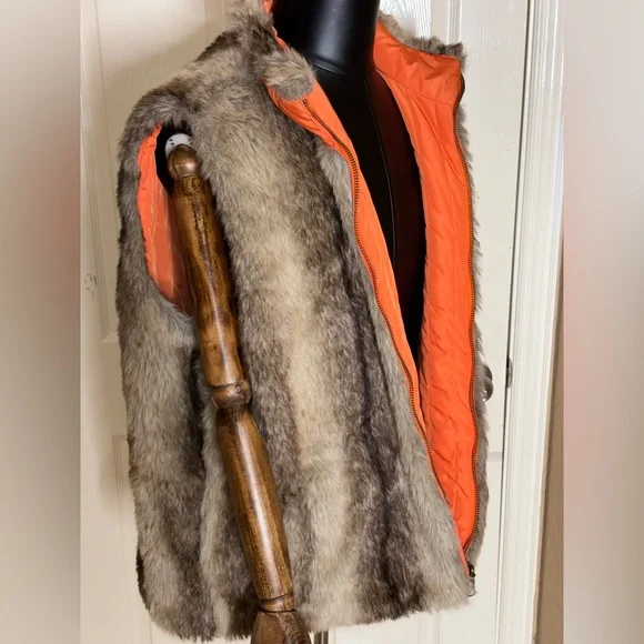 Urban Outfitters reversible Faux Rabbit Fur Vest unisex XL Brown Y2K - Picture 2 of 11